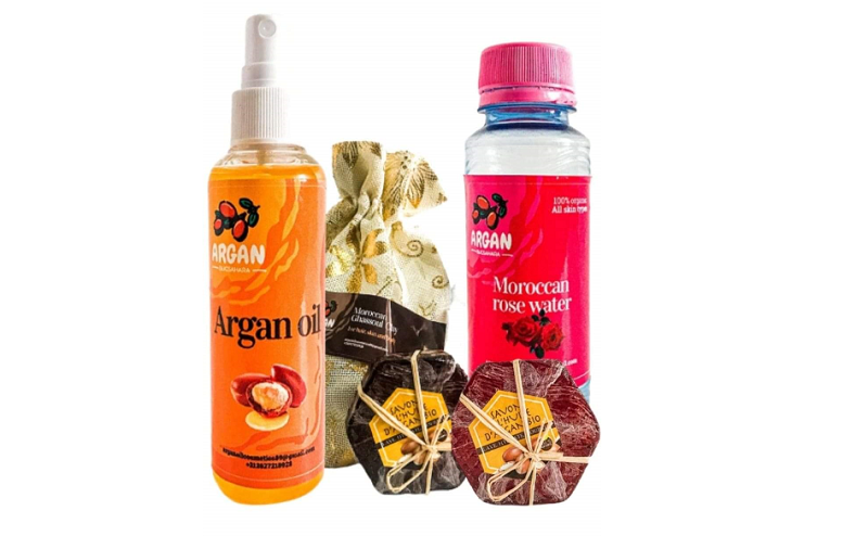 25Oml argan oil + 250ml Rose water + 2x Aragn soap + 250g Ghassoul moroccan clay